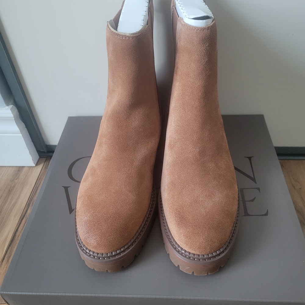 Crown Vintage Brown Heeled Boots